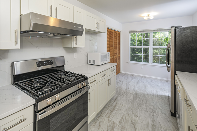 Kitchen - Three Bedroom Townhome