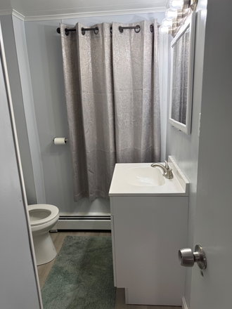 Photo - 1 bed room with big living room on third floor Apartments