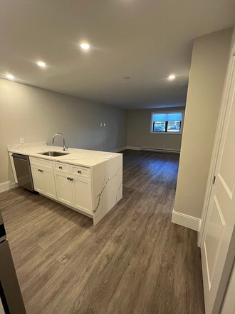 apartment - Umass/JFK/2 bedrooms Apartments