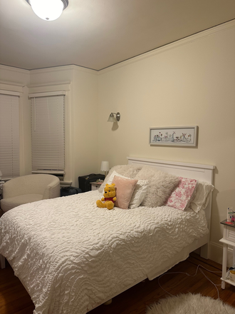 Bedroom - Beautiful Apartment close to campus