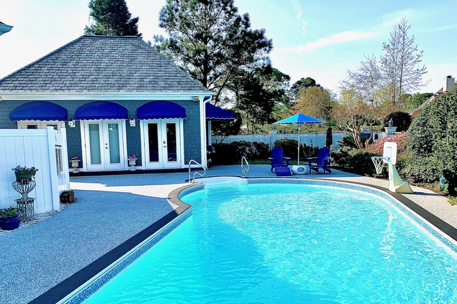 Pool and Deck - Wilmington Landfall FULLY FURNISHED Pool/Guest House Near Wrightsville Beach