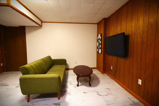 Living room - Furnished 1 Bed/1 Bath Apartment