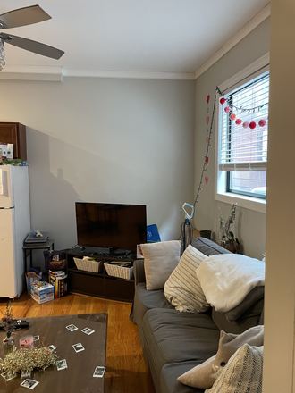 Call NOW for showings! 617-236-8550 - SALEM ST - *AVAIL NOW* HUGE BI-LEVEL *NO FEE* 3BR/1BA W/ PRVT ENTRANCE, OPEN LIVING RM IN NORTH END! Apartments