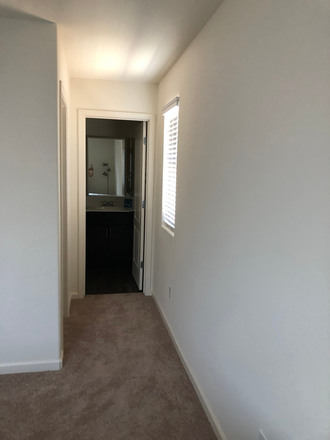 Premium suite hallway to closet and bathroom - $600-$750/Mo Available For Rent within 3 miles of UCM Campus (Text 650-251-9242)