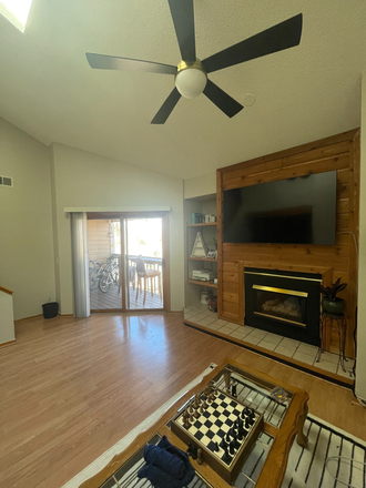 LIving Room - 2 Bedrooms in 3-bd Condo open to share w/1 Student/Owner: avail Aug. 9, 2025