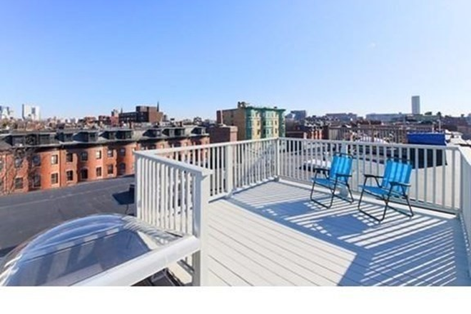 Call NOW for showings! 617-236-8600 - MASS AVE - 2BR/1BA PENTHOUSE FOR *9/1/2026* W/ LNDRY IN UNIT, SKYLIGHTS, MARBLE BATH, PRVT ROOF DECK
