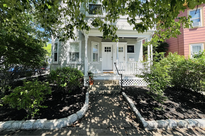 Outside street view - Davis 1B1B in a 4B4B - Furniture optional and no broker's fees! Apartments