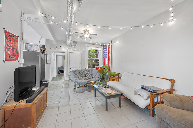 Living Room - 60 W. McMillan St Apartments