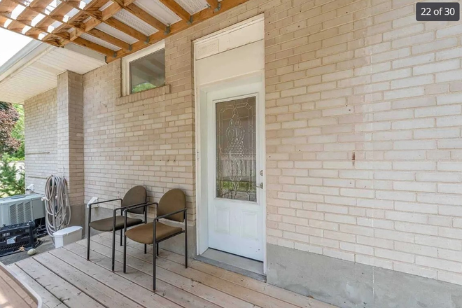 Separate Entrance - 2 BD, 1 bath basement apartment with parking