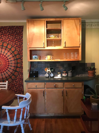 Dining Room - Hillside Court Apartments