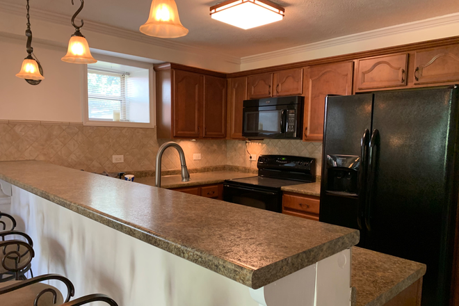 Kitchen - For Rent 2 Bed/1 Bath Apartment Walk to NC State and 1.4 miles to Veterinary School