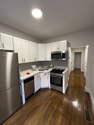 Kitchen - 2 Bed Available 1/1/25! *CONTACT NOAH 603-470-8181 Apartments