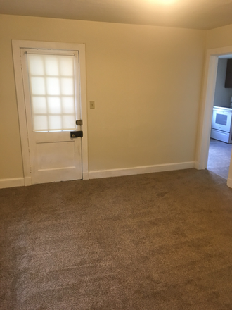 Main room - 709 North Henry Street -  approx. 1 mile from campus House