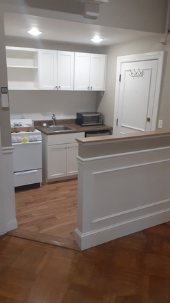 LIVING - BEAUTIFUL STUDIO WITH ALL UTILITIES INCLUDED! 9/1/25! Apartments