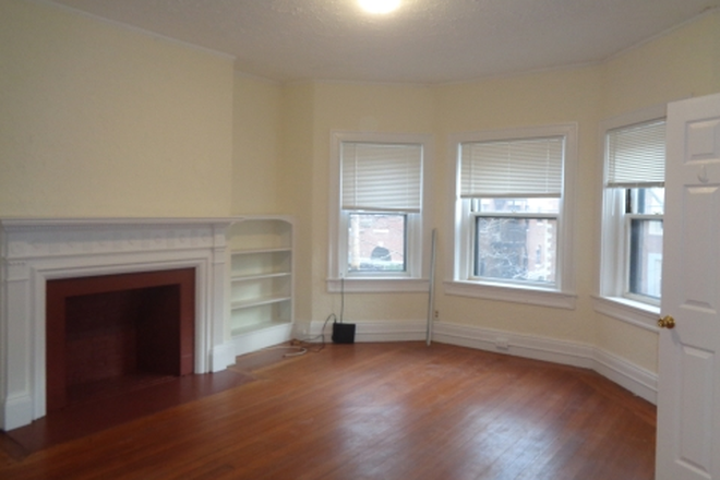 Photo - 1 Beals St Apartments