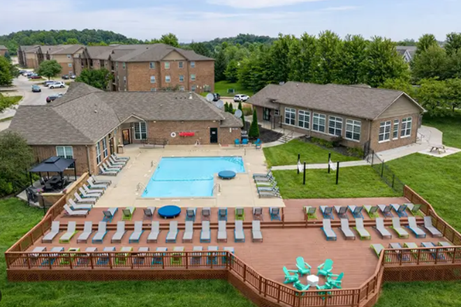 Overview of pool/gym - Village West 4x2 Room Takeover – $750/mo – 3 Male Roommates Apartments