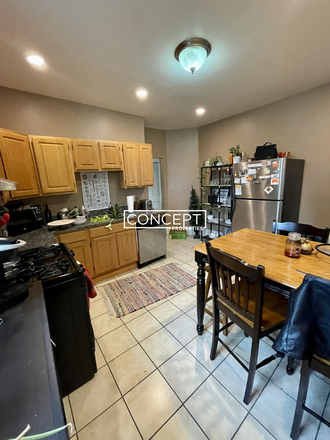 22 fisher - [No broker fee] 3 beds 1 bath on Fisher Ave [ 9.1 move-in]