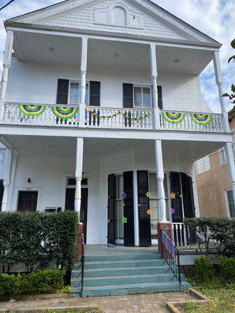 Exterior - RENT IS NEGOTIABLE. 1-bedroom available. Less than 0.2 Mile, 5-minute walk to Tulane & Loyola House