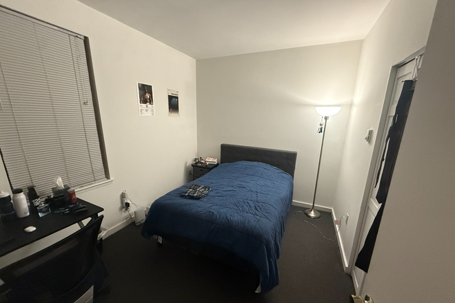 Bedroom - 774 Columbus Ave, Unit 4, Summer 2 Sublet, Close to Campus & Orange Line