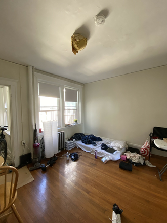 A - NO BROKER FEE, NICE 1 BEDROOM Apartments