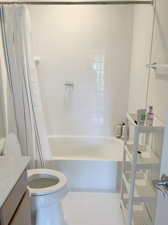Bathroom - Flexible Lease Near Whole Foods with UMD Shuttle Townhome