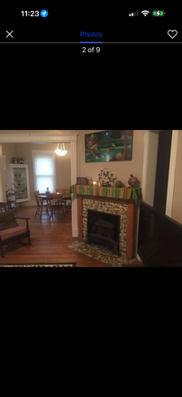 Living room - Home Close to Campus Biking Location