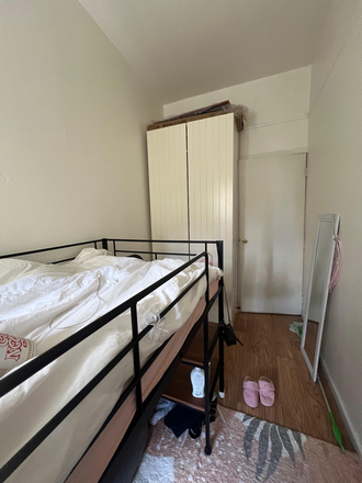 Bedroom - Chelsea Apartment - Accessible