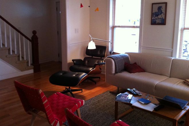 Living room - Summer Rental:Furnished 3BR home-John St-Princeton