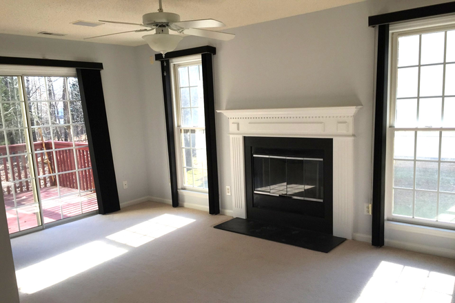 Living Area - 4bd, 2.5 bath two story single family home.