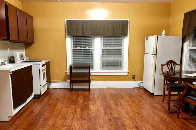 Kitchen 1 - Cozy Loft Apartment Available at 143 Miles Ave #3