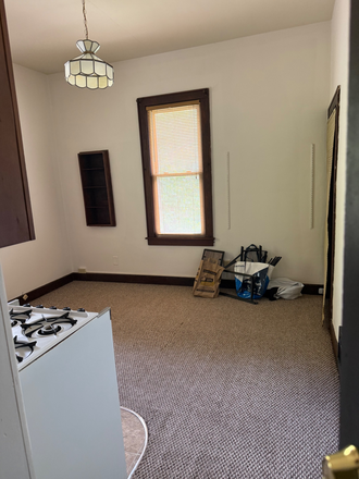 Living Room - 1 bedroom 1 bathroom apartment close to campus