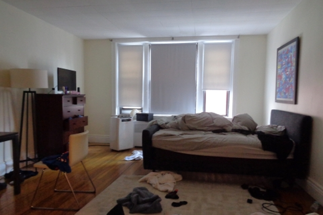 Photo - 50 Carlton St Apartments