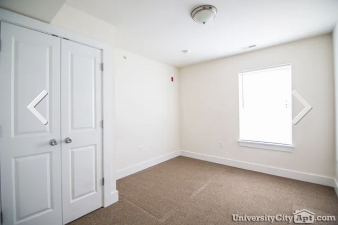 Bedroom (no longer carpeted) - 1 bedroom available in a 3 bed 3 bath apartment near campus