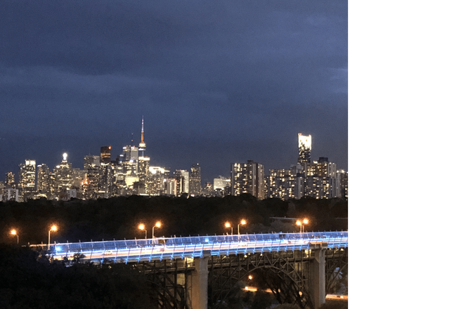 View outside - Bright Spacious Room & Outdoor Pool in Toronto! Apartments