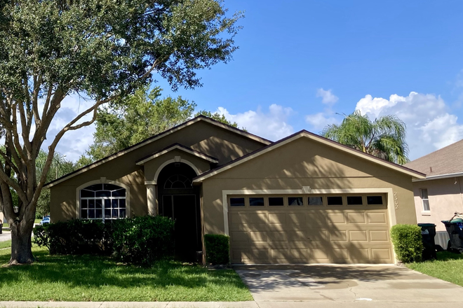 Front Exterior View - Charming 4BR/2BA Corner Lot Home Near UCF & Blanchard Park - Completely Renovated/Upgraded!