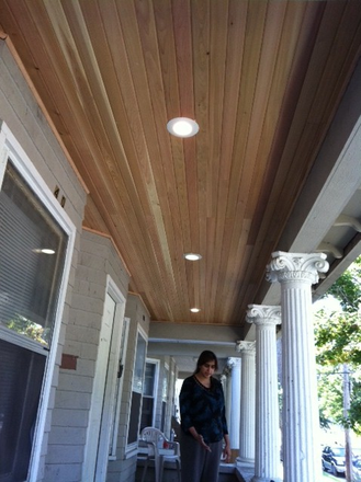 front porch - 420 Benjamin st Six bedrooms two bathrooms off street parking House