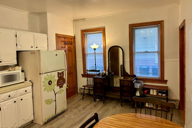 Living room (fridge, mirror, back/separate entrance) - 3-7 Week Sublet, Private Apartment Unit in Cambridge from Dec 7, 2025 to Jan 24, 2026