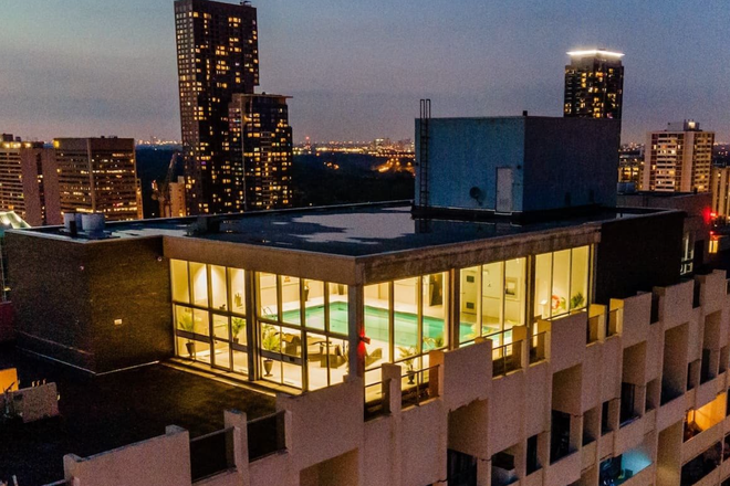 Out side view - Finch Haven