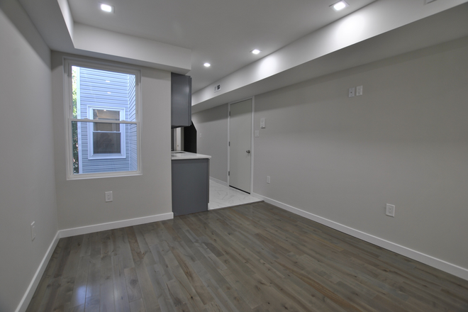 UNIT 2 - North 19th Apartments - New Luxury Apartments close to campus