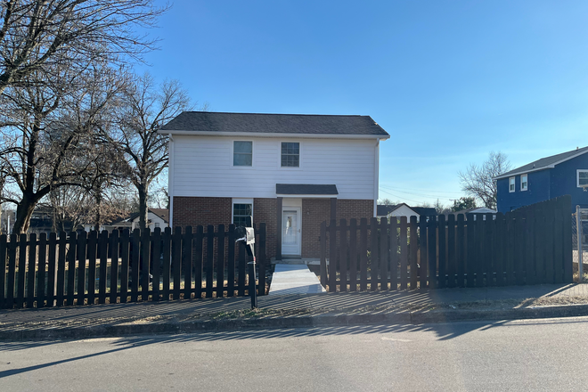 Street View - Single-family Home East Edgehill