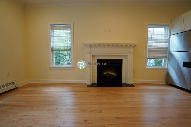 1 - AVAIL NOW-Sweet Harvard Sq 3 bed, H/HW inc, NO BROKER FEE! Apartments