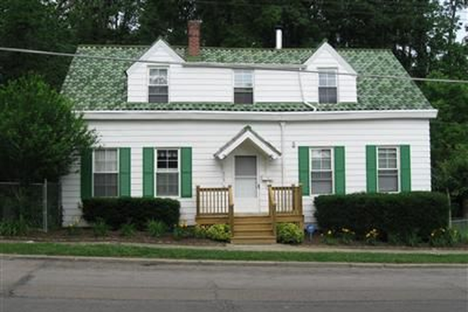 Street View - 4029 Ledgewood Drive - House on quiet street only .5 miles from center of campus