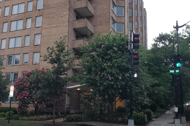 Front of Building From Street - 2800 Wisconsin Avenue NW Large Studio/Efficiency--close to AU and Georgetown campus with balcony
