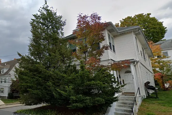 Exterior - LOOKING FOR 2 SPRING SUBLETTERS (rising junior girls) - single rooms with shared living s