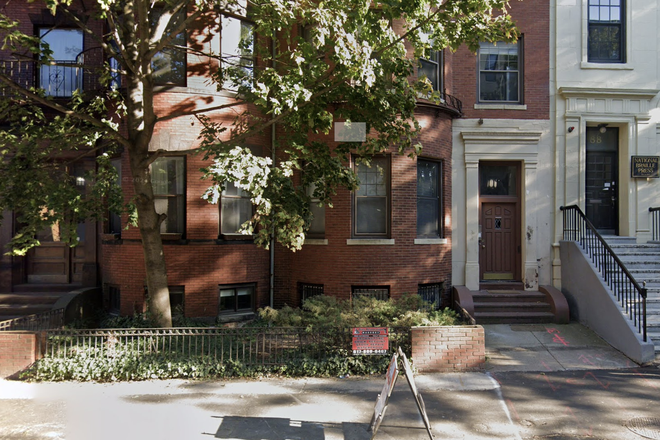 Entrance Look - 2 Story Apartment (1 Bedroom Available for Fall Semester 2025 - September to December)