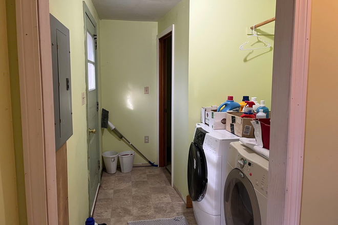 laundry room - Sy Nguyen-Van Apartments