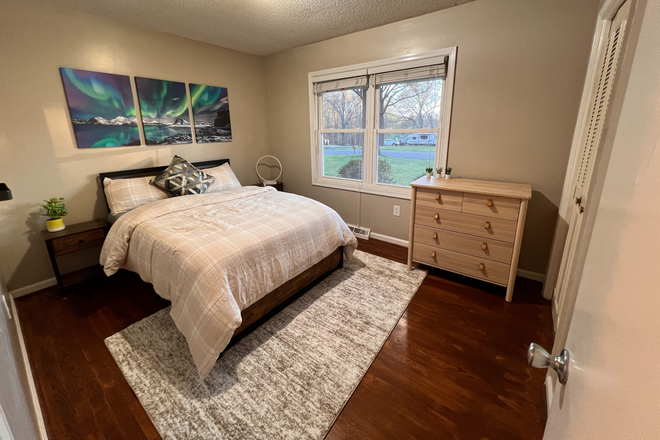 Bedroom_2 - Spacious 3,000+ SF College Park Home: Huge Yard, Fire Pit & Bonus Rec Level, 5 Min to Campus