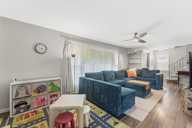 Living Room - 3 Bed, 1.5 Bathroom, 2 Car GarageHome