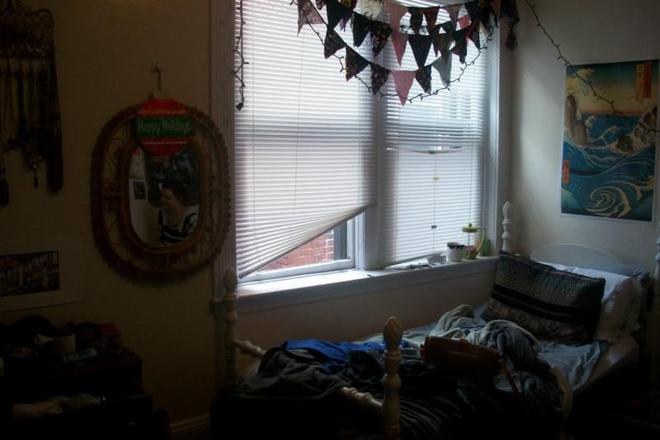 bed - 2 bed 1 bath in Fenway no fee Apartments
