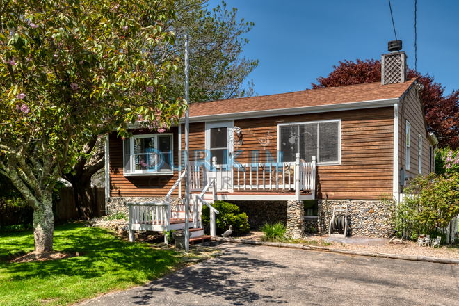 Exterior - Warm 3 Bedroom Home, Lots of Space